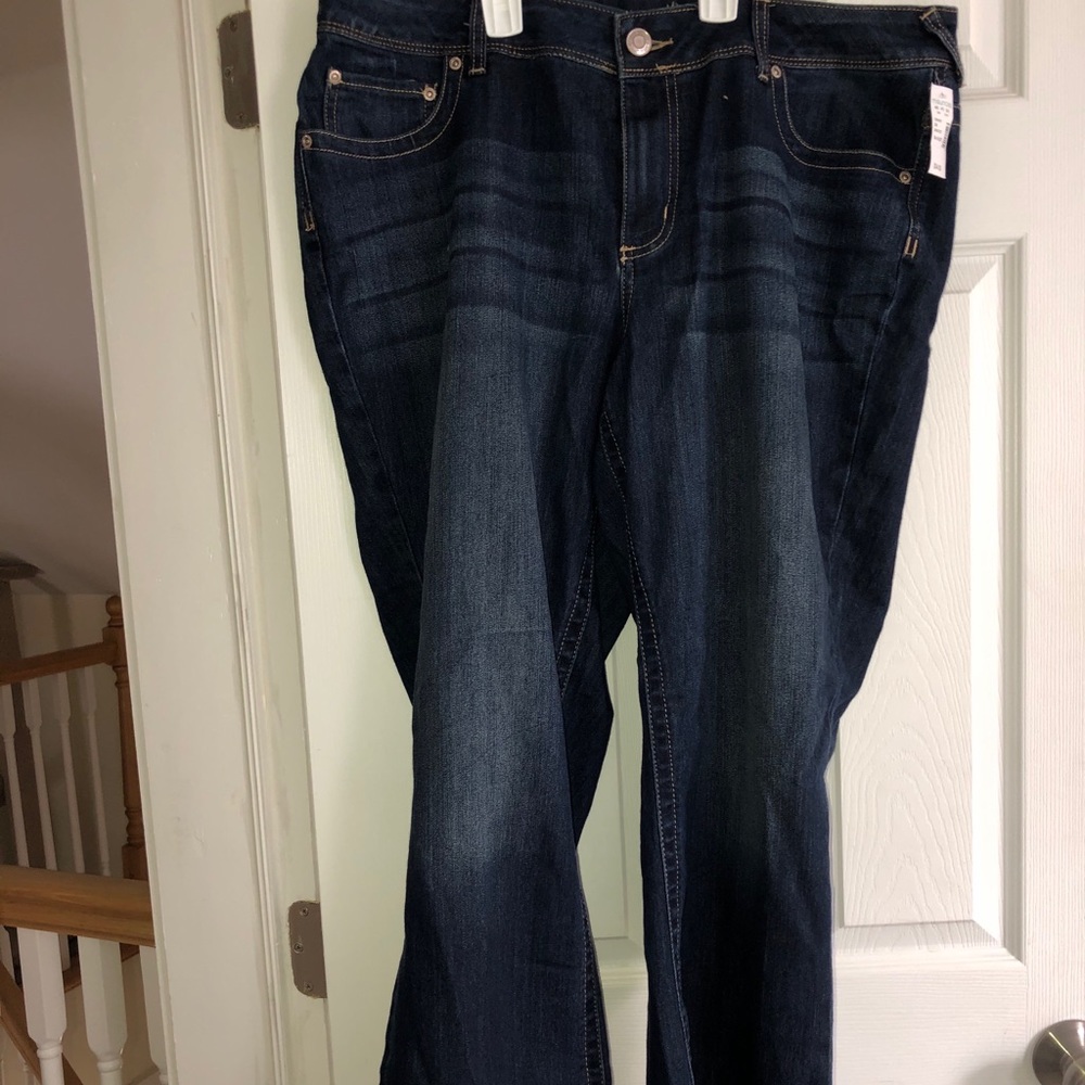 Maurices jeans never worn